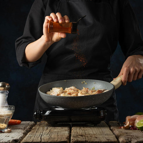 PATIKIL 1oz Plastic Spice Jars with Shaker Lids, 8 Pcs Refillable Empty Seasoning Containers Bottle with Black Cap for Storing Spice Salt Herbs Se...