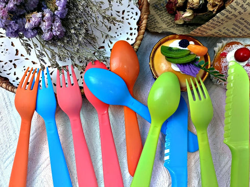 Kids Cutlery Set - Jawbush 9 Pcs Plastic Toddler Utensils Forks and Spoons with Knives for School Lunch Box Camping or Travel, Reusable Kids Silve...