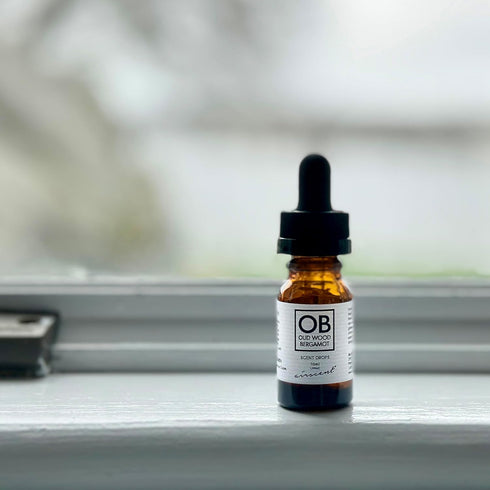 Oud Wood Bergamot Diffuser Oil - AirScent Aroma and Essential Oil Blend - 10 mL, 34 fl oz Fragrance Oil Bottle for Aromatherapy Di?users and Humid...