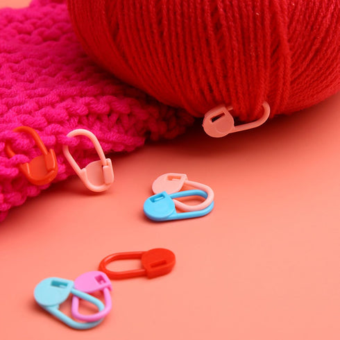 300 Pcs Stitch Markers,15 Colors Knitting Crochet Locking,15 Pcs Large Eye Blunt Sewing Needles with Storage Box...