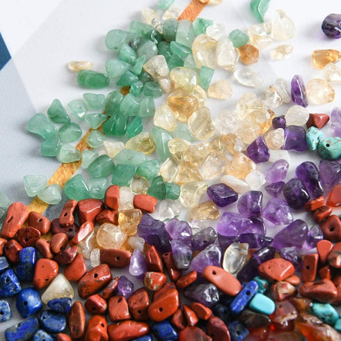 7 Chakra Natural Chip Stone,About 628 Pcs Irregular Gemstones Healing Crystal Loose Rocks Bead Hole Drilled DIY for Bracelet Jewelry Making Crafti...