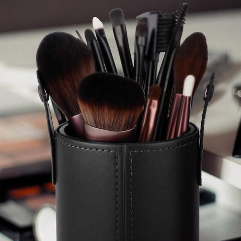 Makeup Brush Holder Travel Brushes Case Bag Cup Storage Dustproof for Women (Black)...