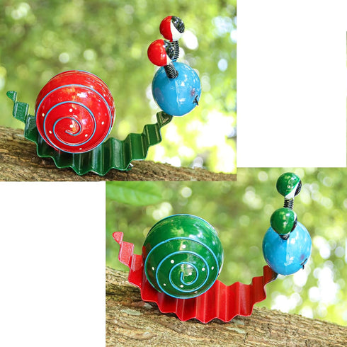 Metal Garden Decor Cute Snail Yard Art Outdoor Lawn Patio Ornament Fence Decorations for Outside - Set of 2(Red,Green)...