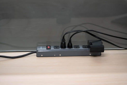 Woods 41386 Metal Power Strip with 6 Outlets, Resettable Safety Circuit Breaker Switch, 5 Foot Cord...