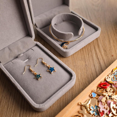 BigOtters 150PCS Enamel Charms for Jewelry Making, Enamel Charm Pendants Assorted Gold Plated Enamel Charm Set for DIY Crafts Bracelet Necklace...