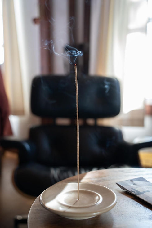 Juniper Ridge All-Natural Aromatic Campfire Incense - Long-Lasting Bamboo Sticks - Aromatherapy & Meditation Therapy - No Synthetic Fragrance - De...