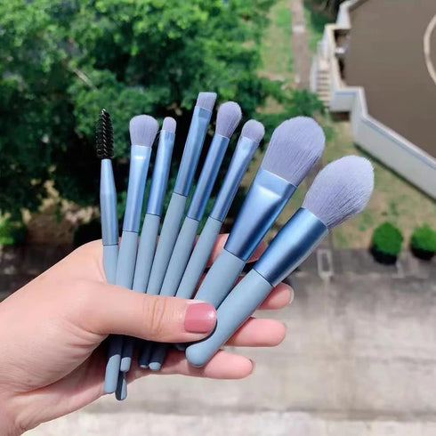 Makeup Brushes 8 Pieces Makeup Brush Set, Makeup Brushes Foundation Blend Blush Concealer Eye Shadow Blend Eye Liner Makeup Brush Set for Travel M...