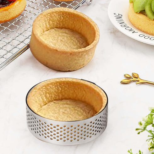 10 Pcs 2.37 Inch 304Stainless Steel Tart Ring, Heat-Resistant Perforated Cake Mousse Ring, Round Ring Baking doughnut tools (6cm)...