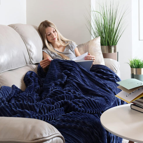 Clara Clark Cut Plush Fleece Throw Blanket - Throw Size - Lightweight Super Soft Fuzzy Luxury Bed Blanket for Bed - Machine Washable - (50x60) (Na...