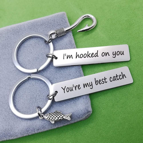 Vadaka Couple Keychain I'm Hooked on You You're My Best Catch Keychain Set Fisherman Gift Fishing Lure Jewelry Couple Gift for Lovers Boyfriend Gi...