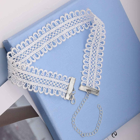 Boho Hollow Lace Choker Necklace White Wide Lace Necklace Plain Scalloped Lace Clavicle Necklaces Short Vintage Necklace Chain Jewelry for Women...