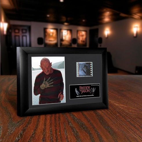 Trend Setters Ltd Freddy Vs Jason S1 Minicell Film Cell...
