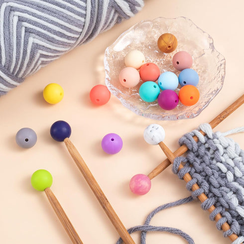 Mxxipp 18pcs Beads Knitting Needle Stoppers 15mm Macaron Round Silicone Knitting Needles Point Protectors Needle Tip Cover Knitting Tool Needle En...