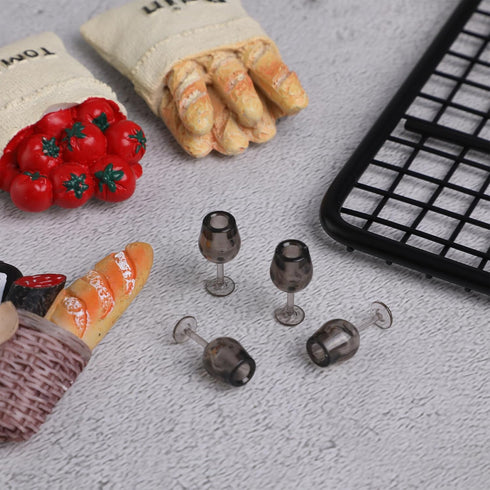 Toddmomy Doll Glasses Mini Wine Glasses 10Pcs Miniature Dollhouse Wine Glasses 1: 12 Kids Dollhouse Kitchen Toys Dollhouse Accessories Miniature B...