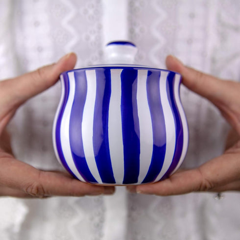 City to Cottage Ceramic Sugar Bowl with Lid, 10oz Sugar Contanier for Coffee Bar, Sugar Dispenser Bowl, Salt - Condiment Pot for Kitchen Counter, ...