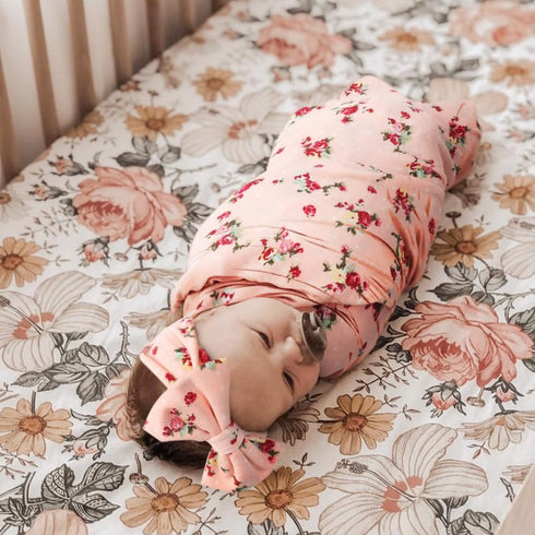DRESHOW BQUBO Baby Girl Newborn Floral Receiving Blankets with Bow Hat Headband Wooden Birth Announcement Card Set Newborn Baby Swaddling Hats Sle...