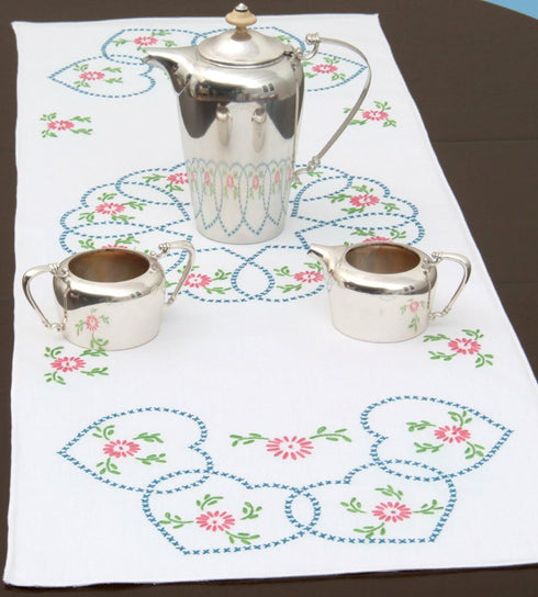 Jack Dempsey Stamped Table Runner/Scarf, 15 by 42-Inch, Starburst of Hearts...