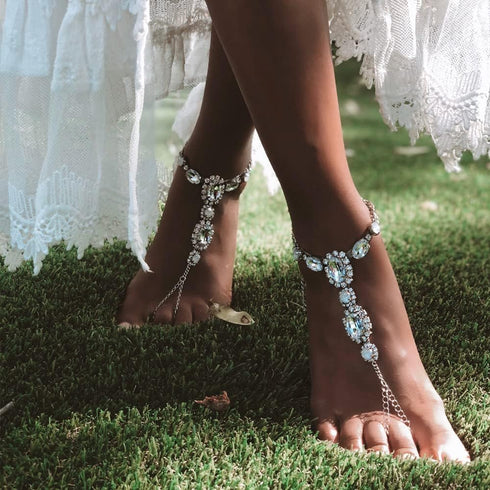 Xerling Crystal Ankle Bracelets with Toe Ring Bracelets Foot Chain Rhinestones Brides Foot Jewelry for Beach Lawn Wedding Women Barefoot Anklets 1...