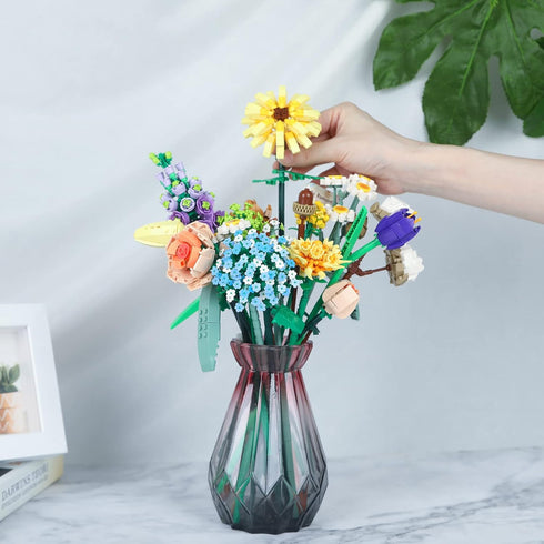 QLT Mini Bricks Flower Bouquet Building Sets, Artificial Flowers, DIY Unique Decoration Home, 680 Pieces Botanical Collection for Ages 8-12 yrs Ol...