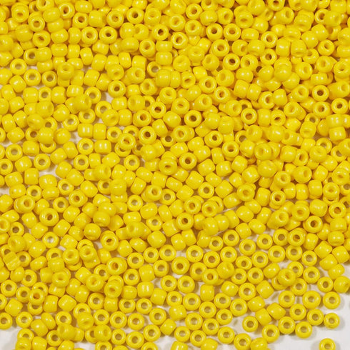 3mm Seed Beads Yellow Color About 4000pcs /110grams in Box 8/0 Glass Craft Seed Beads for Jewelry Making (Banana Yellow -Size 3mm)...