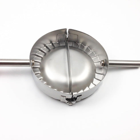 Stainless Steel Ravioli Mold Dumpling Press Maker Wrapper Pierogie Pie Crimper Pastry Dough Cutter Kitchen Gadgets (M-4inch)...