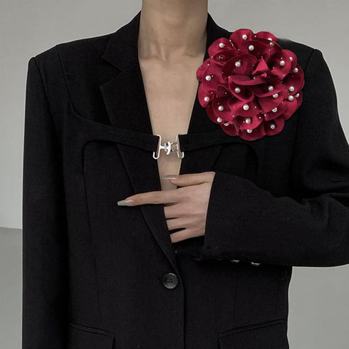 Elegant Large Rose Flower Brooches Lapel Pins Handmade Dainty Satin Fabric Pearl Brooches Big Camellia Flower Brooch Pin for Women Wedding Part Da...