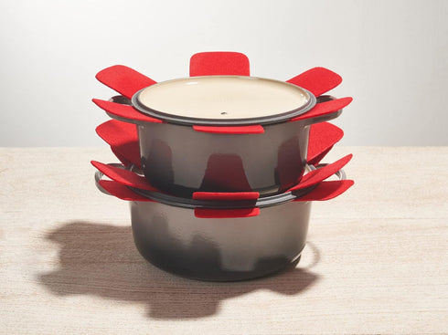 Le Creuset Set of 3 Felt Cookware Protectors - Cerise...
