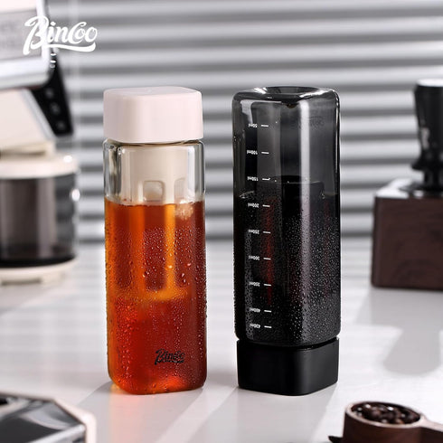 Bincoo 480ml Portable Cold Brew Cup with Removable Filter&Clean Brush, Tritan Plastic Iced Coffee Maker, Rectangle Small Iced Coffee Cups with Sca...