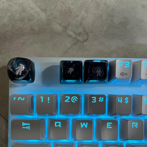 Custom Keycap Astronaut Keycap for MX Mechanical Keyboard Unique Gifts for Friend - 3...