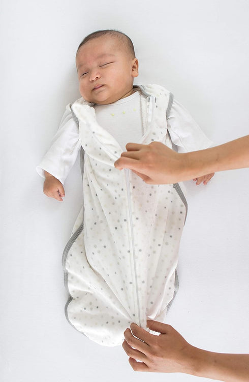 Amazing Baby Microfleece Sleeping Sack, Wearable Blanket with 2-Way Zipper, Use After Swaddle Transition, Playful Dots, Sterling, Large 12-18 Mont...