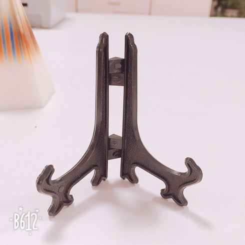 SK 3" High Black Plastic Display Stands Plate Holders to Display Pictures, Cookie, Placecards, Pack of 12 Easels (Black)...