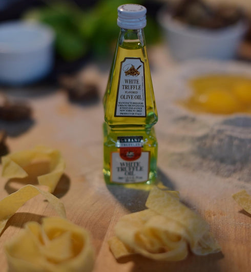 Urbani Truffles White Truffle Oil 1.8 Fl Oz, Olive Oil Infused w/Authentic Italian White Truffles, Gourmet Finishing & Flavored Oils for Cooking P...