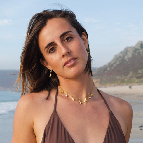 Gold Initial Charm Necklaces for Women, Boho Surfer Beach Letter Necklace 14K Gold Plated A-Z Pendant Alphabet Choker Necklace Personalized Monogr...