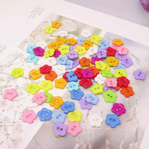 Honbay 100PCS Resin Flower Buttons 2 Holes Buttons Plastic Flower Sewing Buttons Decorative Buttons for Skirts, Gloves, Sweaters, Shirts, Hats, Sc...