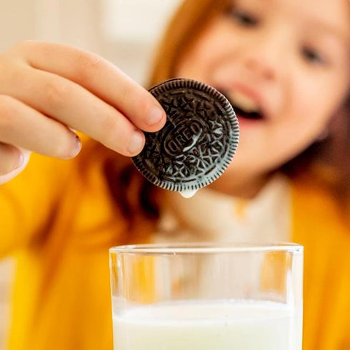 OREO Chocolate Sandwich Cookies, 2.4 oz Snack Pack (6 Cookies Total)...