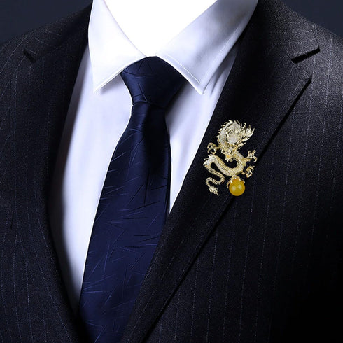 Vintage Large Crystal Flying Dragon Brooch Pin Rhinestone Animal Broach Badge Lapel Pin for Men Pendant...