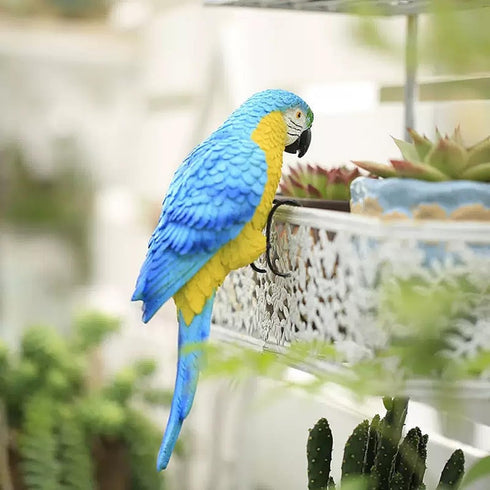 Realistic Parrot Sculpture Resin Hanging Parrots Garden Statues Lifelike Bird Figurines Landscape Ornament Patio Yard Lawn Figurine Tree Decor(Blu...