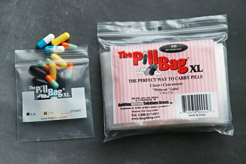 | Medicine Pill Organizer with Labels for AM/PM | Resealable Disposable Pill Pouches for Medicine, Vitamins, Gummies | Plastic Pill Bags for Trave...