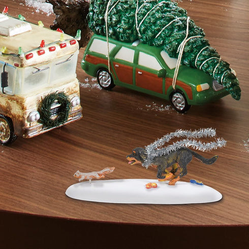Department 56 Snow Village National Lampoon's Christmas Vacation Accessories Snots on The Run Figurine, 1.77 Inch, Multicolor...