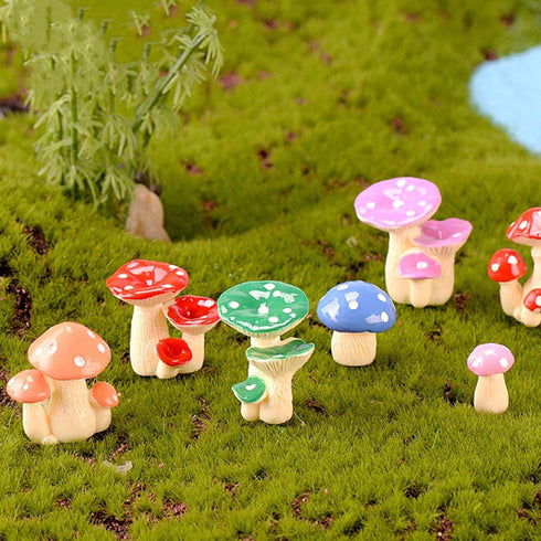 MAOMIA Miniature Mushroom Figurines 32 Pcs Fairy Garden Accessories Mushroom Cake Toppers Micro Landscape Garden Decoration Plant Flower Pots Orna...