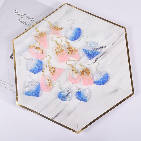 Attuslla 2 PCS Resin Earring Molds Pendant Resin Molds Silicone Jewelry Silicone Resin Molds Making Kits with Ear Hooks, Jump Rings for DIY Earrin...