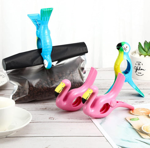 4 Pieces Beach Towel Clip Jumbo Size Chair Clips Towel Holder Clothes Pegs Christmas Stocking Clamp for Cruise Patio Pool Holiday Vacations(Parrot...