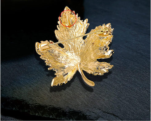 Premium Maple Leaf Brooch for Women Rhinestone Crystal Leaf Brooch Pin Blue/Green/Red Maple Leaf Brooch Lapel Pin Clothing Hat Bag Accessories for...