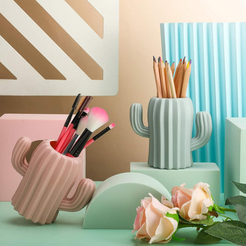 2 Pieces Cactus Pen Holder Cactus Pen Pencil Container Desktop Supplies Pen Cups Cosmetic Makeup Brush Holder for Student Multifunction Storage Bo...