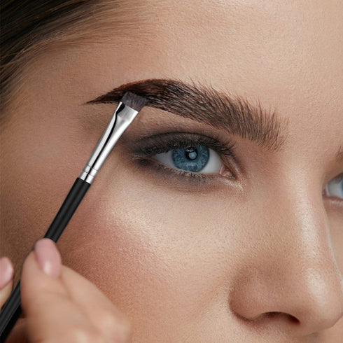 JASSINS Fine Eyeliner Brushes,3 PACK Ultra thin Angled Eyeliner Brushes And Eyebrow Brush Set,Women's Quality Gel Eye Liner Makeup Brush,For Newbi...