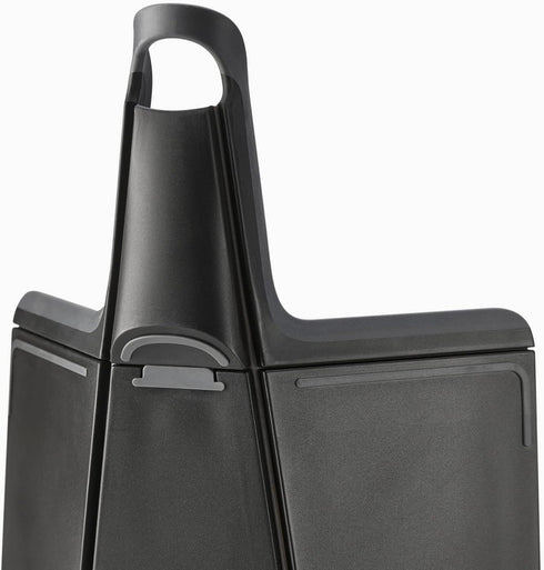 Joseph Joseph Chop2Pot Plus Folding Chopping Board Easy-Grip Handle (Large) - Black...