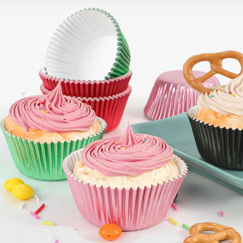 Caperci Black Foil Cupcake Muffin Liners Standard Size Baking Cups 150-Pack - Premium Greaseproof & Sturdy...