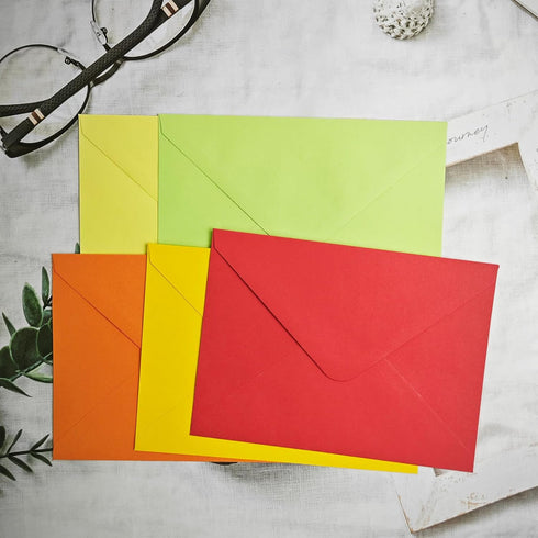 YINUOYOUJIA 50 pack Multicolor Envelopes,5x7 Envelopes V Flap,A7 Invitation Envelopes,envelopes for 5x7 cards,Weddings,Birthday,Baby Shower,postca...