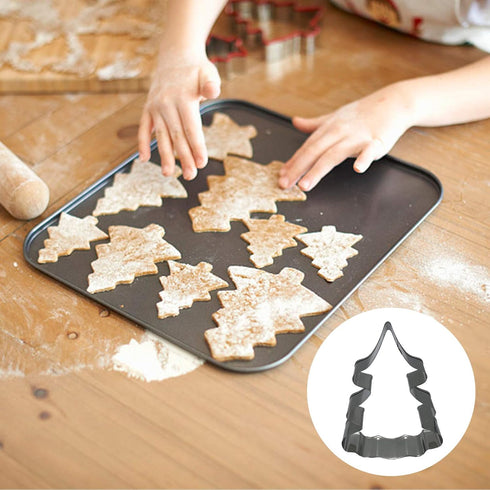 Christmas Cookie Cutters Set,3pcs Metal Cookie Cutters Metal Stainless Steel Biscuit Shape Mold for Baking Gingerbread Man Santa Claus and Christm...