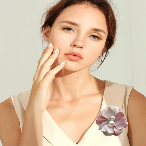 Pink Daisy Flower Pearl Safety Brooch Pins for Women,Rose Flowers Hairpin Headpieces,Brooch Pins Shawl Clips for Women Girls Collar Brooch Hair Cl...
